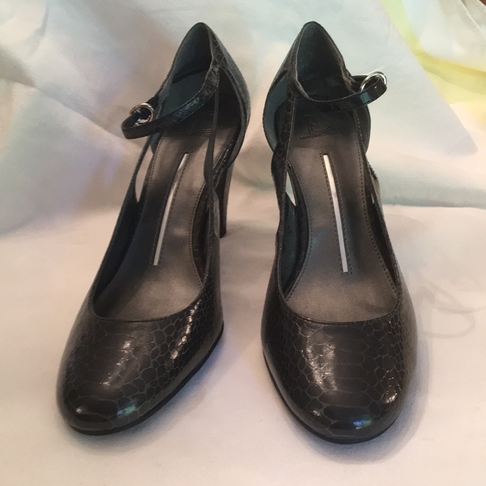 Women’s Dress Shoes